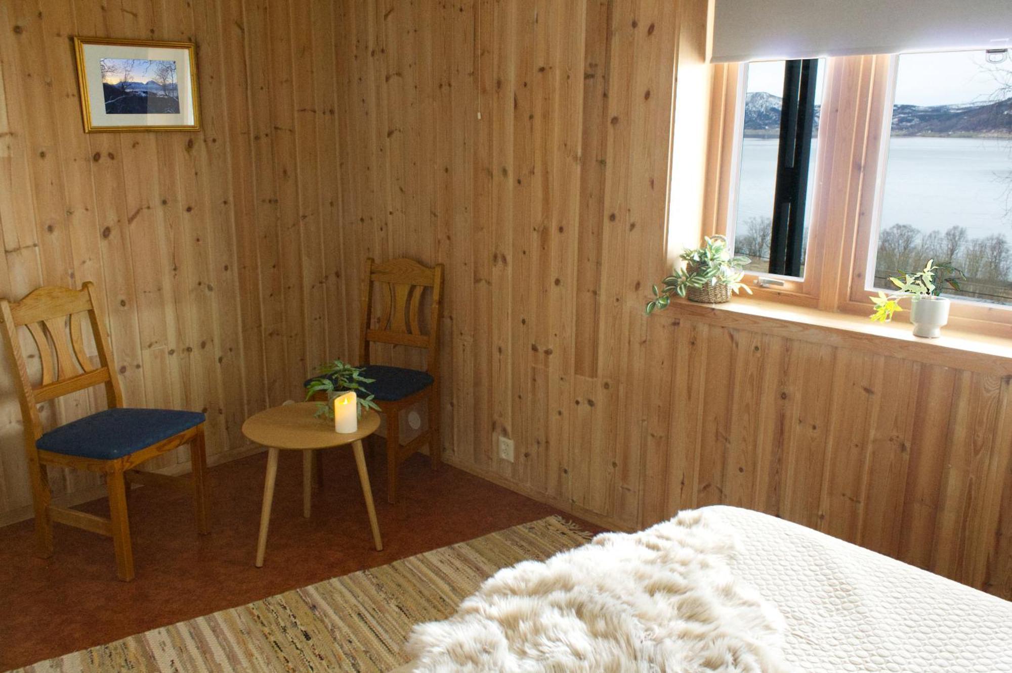 Bed And Breakfast Nordic Horn Brostadbotn Exterior photo